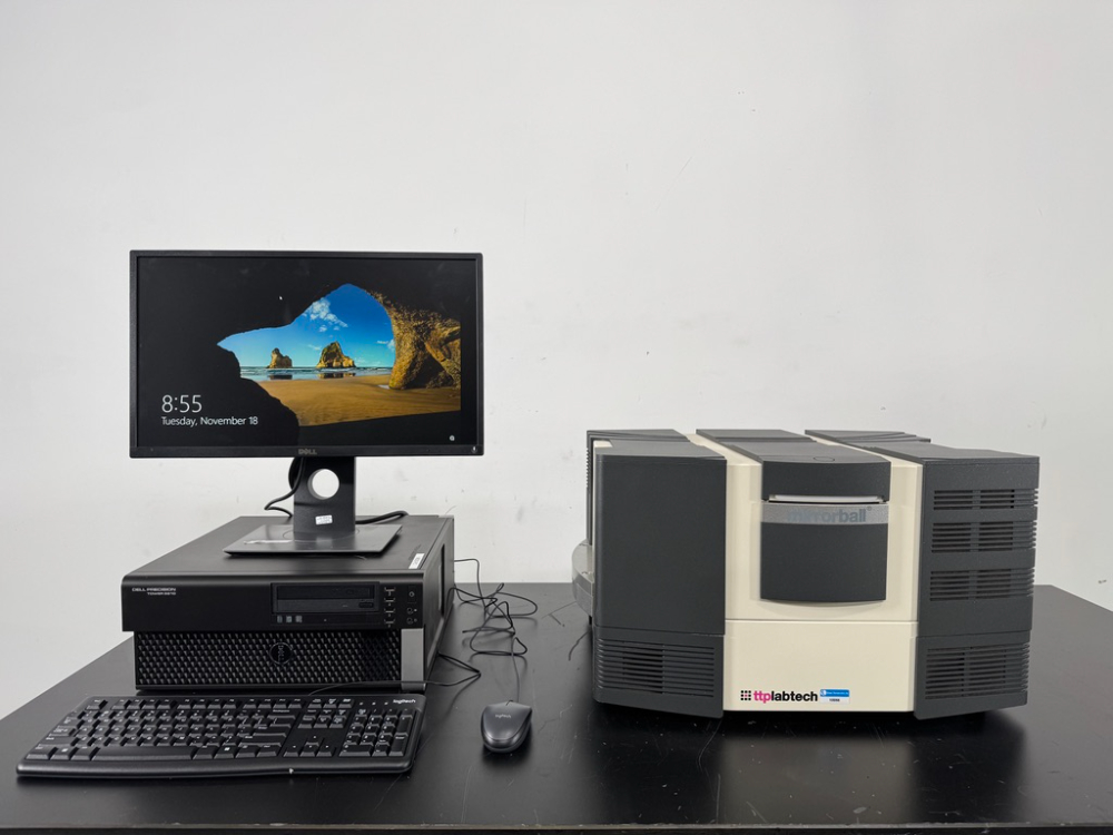 Image of TTPLabtech Mirrorball Fluorescence Cytometer